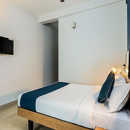 Accadia Residency Hotel Kochi Екстериор снимка