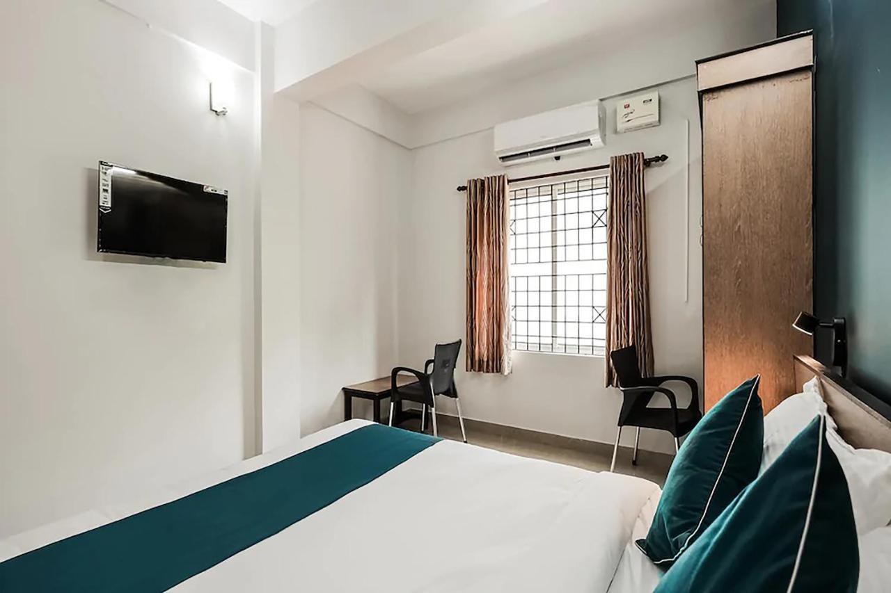 Accadia Residency Hotel Kochi Екстериор снимка