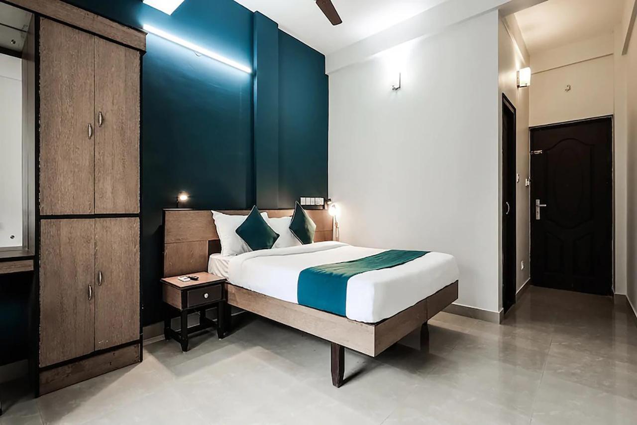 Accadia Residency Hotel Kochi Екстериор снимка