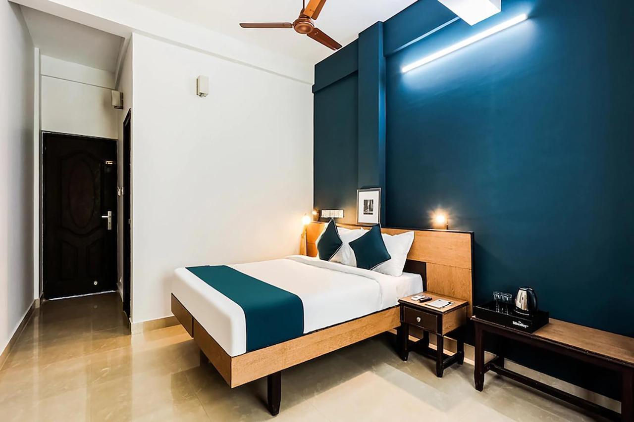 Accadia Residency Hotel Kochi Екстериор снимка